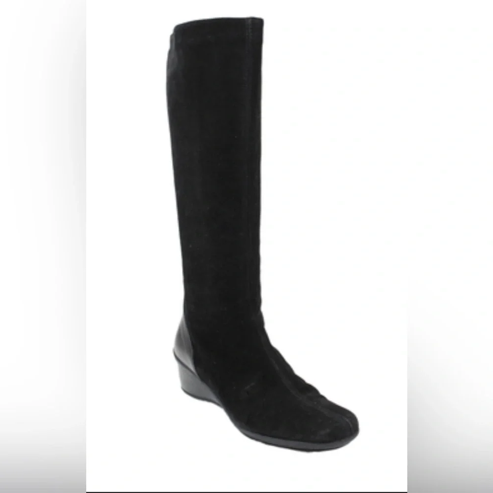 Aquatalia by Marvin K Women's 'Minnow' Black  Suede Wedge Knee Boots: Size 8.5 M
